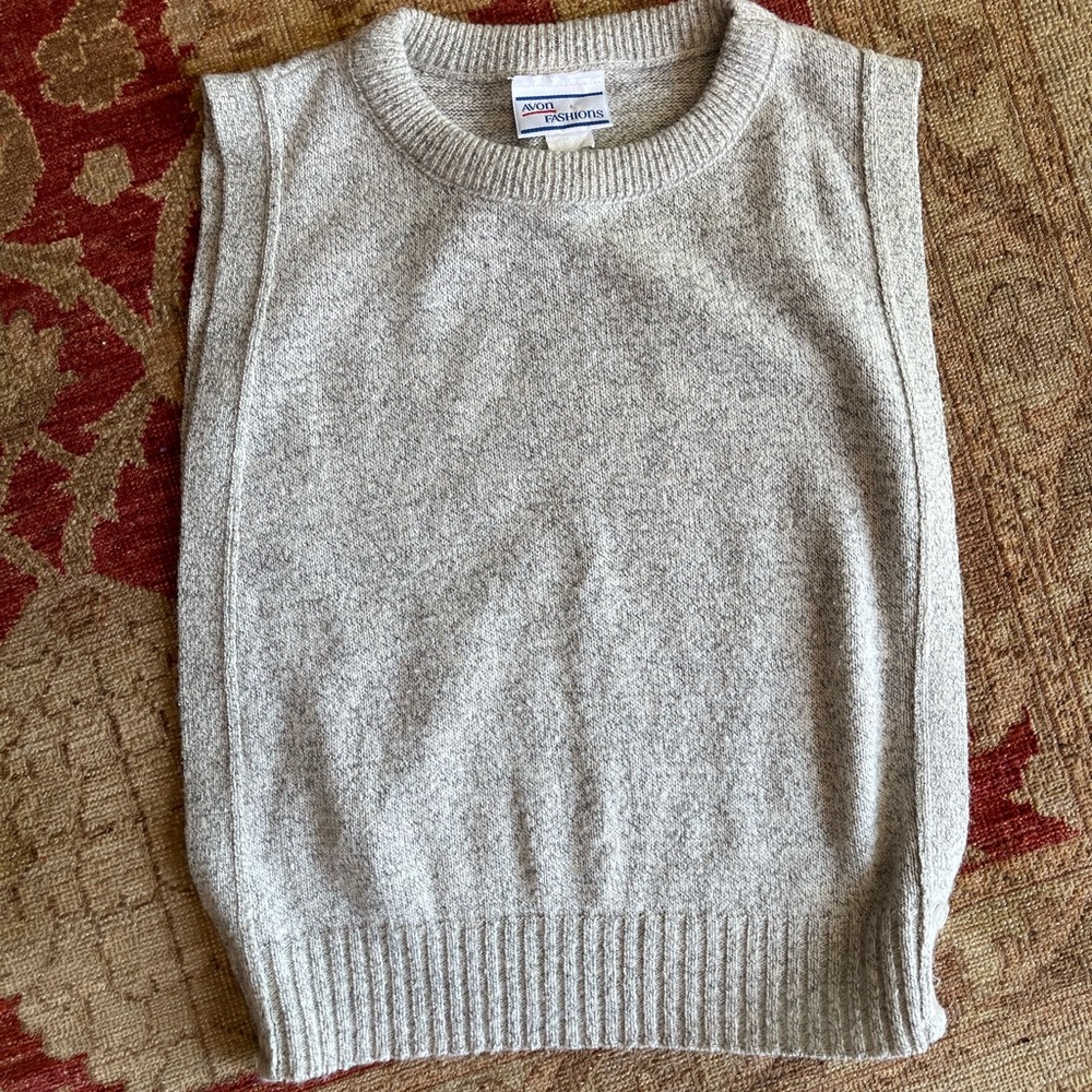 Vintage sweater vest by Avon Fashions